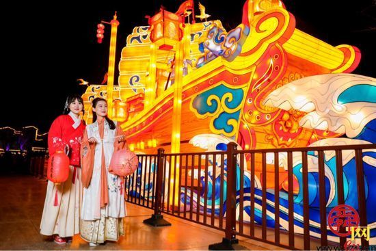 开园6年间产品迭代更新不停步 济南方特成了泉城文旅“爆款”代名词