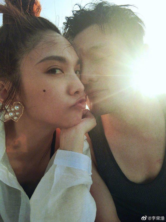 赴台个人游试点暂停 网友：李荣浩怎么去台湾？