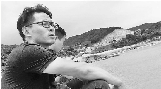 杭州失恋女童爸爸：女儿很聪明，每次回家都很黏他