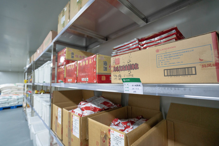 午间配餐服务100%全覆盖 济南市确定15处“中央厨房”让学生吃得饱更吃得好