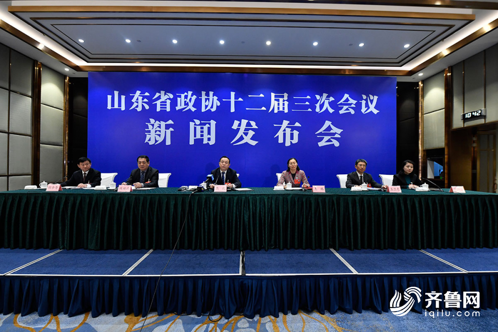  科技手段助力！省政协十二届三次会议首次实现提案全部网上提交