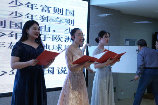 济南税务青年以舞台剧纪念五四运动100年