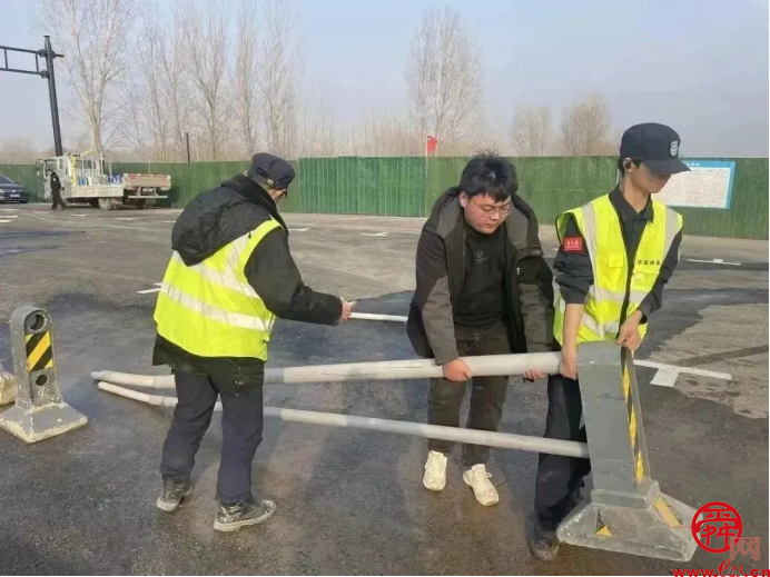 “学习雷锋精神 绽放时代光芒”——济南城市发展集团积极开展各项志愿服务活动