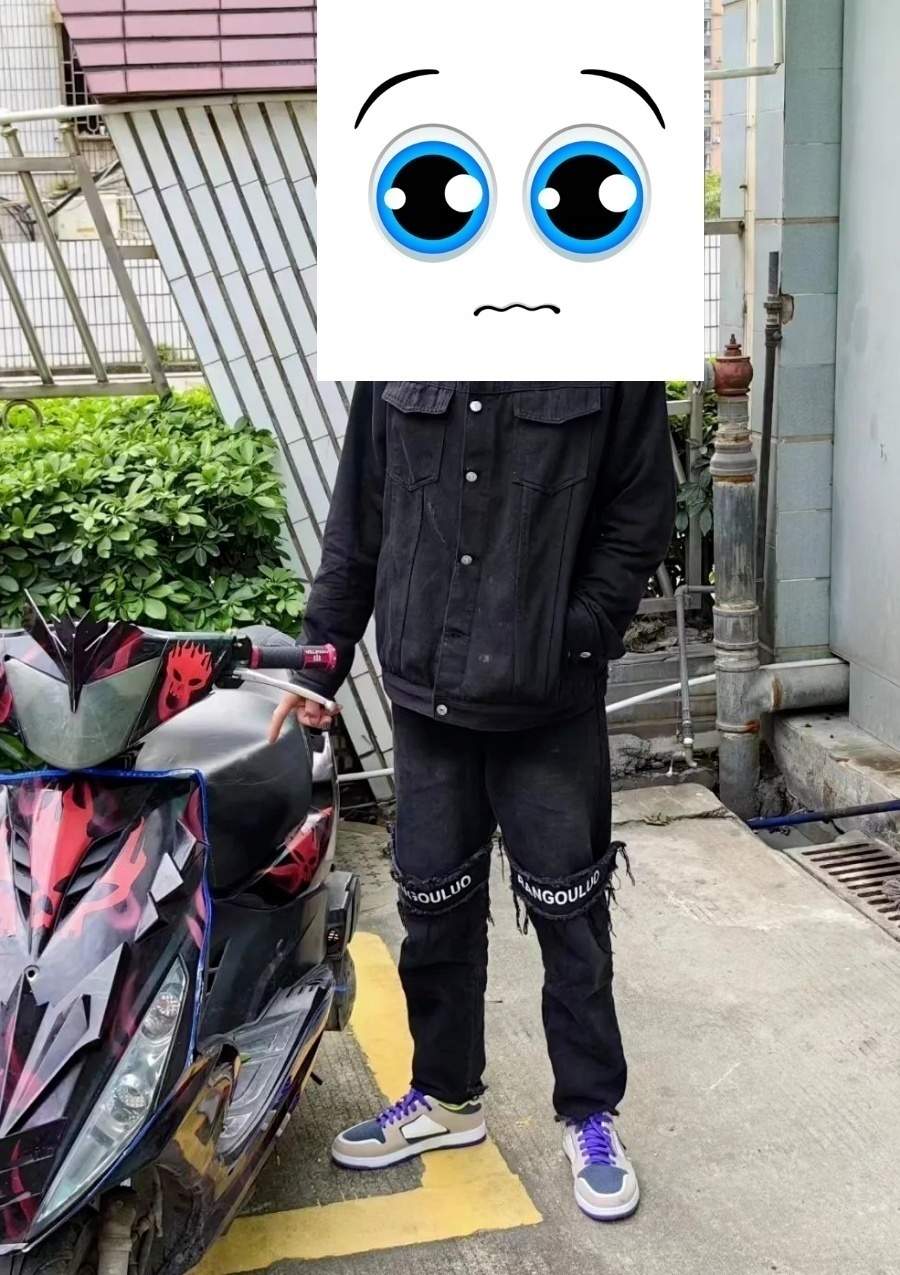 “鬼火”少年狂飙炸街“翘头”炫技,警察蜀黍出手了