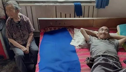 “二舅”走红，作者再发声：二舅和姥姥暂时不回村，希望大家对二舅止于相忘