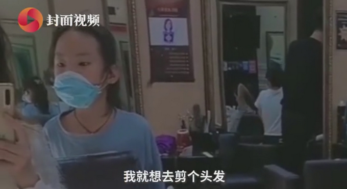 瞬间不香了！小学生吃烧烤隔壁桌坐着班主任，网友：撸串的快乐没了