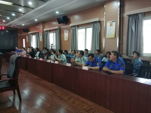 行走关爱  粽享欢乐——济南市城管局一线劳模共庆端午佳节