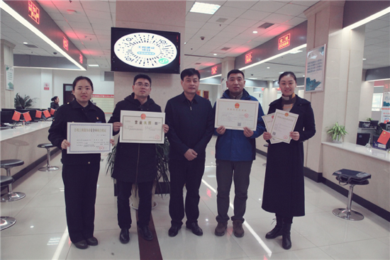 一链办结，证照同发，章丘实现“拿照即经营”