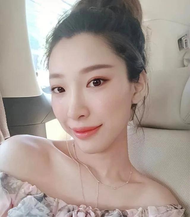 何猷启承认离婚|赌王儿子何猷启承认离婚，何猷启的"平民老婆"比奚梦瑶厉害多了?