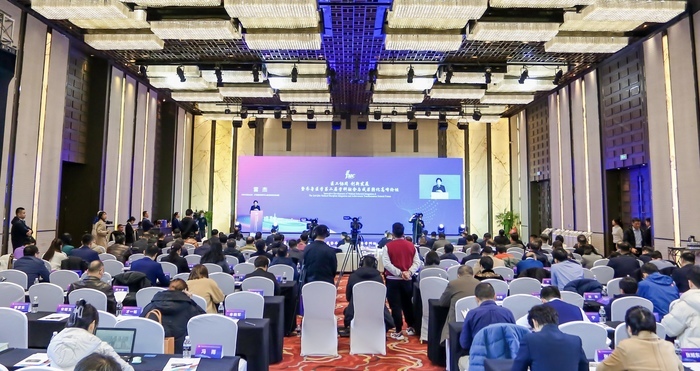 多方协同创新 赋能产业发展 医工协同创新发展暨齐鲁医学第二届学科融合与成果转化高峰论坛举行