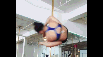 毕福剑女儿近照 23岁毕凌到底经历了什么?顺带暴露了经济状况