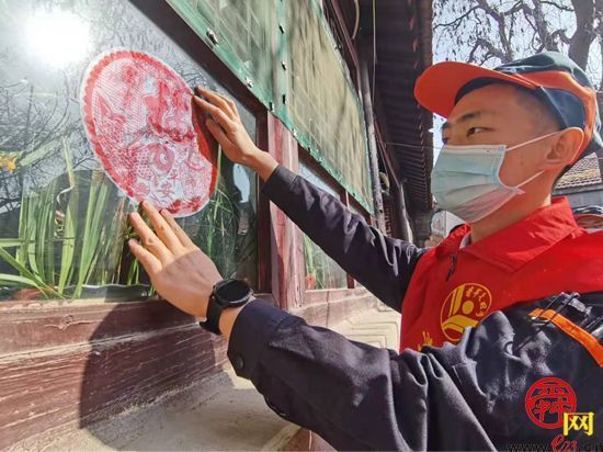 【网络中国节·春节】遇见我们的“心”年 “能”陪您一起“燃”动“暖”春