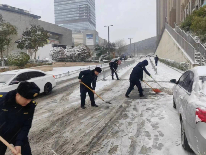 济南城管： “智慧大脑”为清雪除冰保驾护航