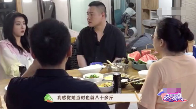 赵小棠节目期间遭网络暴力，妈妈太担忧瘦到脱相