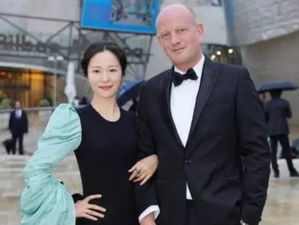 这就尴尬了！江一燕别墅未审批面临拆除 网友：做人果然要低调！