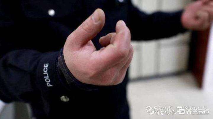 警察节蹲点：警车不熄火民警连轴转，济南最忙碌的派出所到底啥样