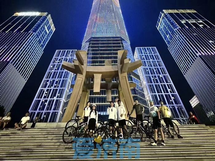 “夜运动”让济南“热的不得了”