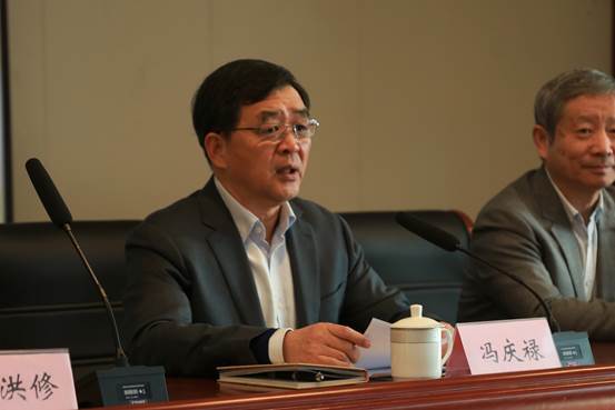 山东省非物质文化遗产传承人群临朐手绘年画研习培训班在山东管理学院开班