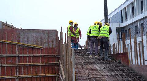 各地新春赶工忙