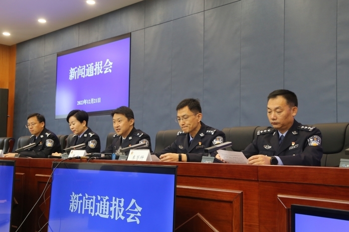 @准新车车主 挂牌高峰又又又来了！这份攻略请收好