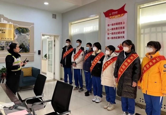 山东省实验中学学子开启沉浸式职业体验