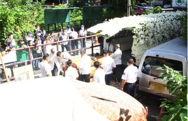 何猷龙|赌王遗体举行转交仪式，预计明年下葬