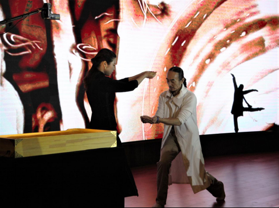 山东省沙画协会成立大会暨第一届会员大会在山东济南举行