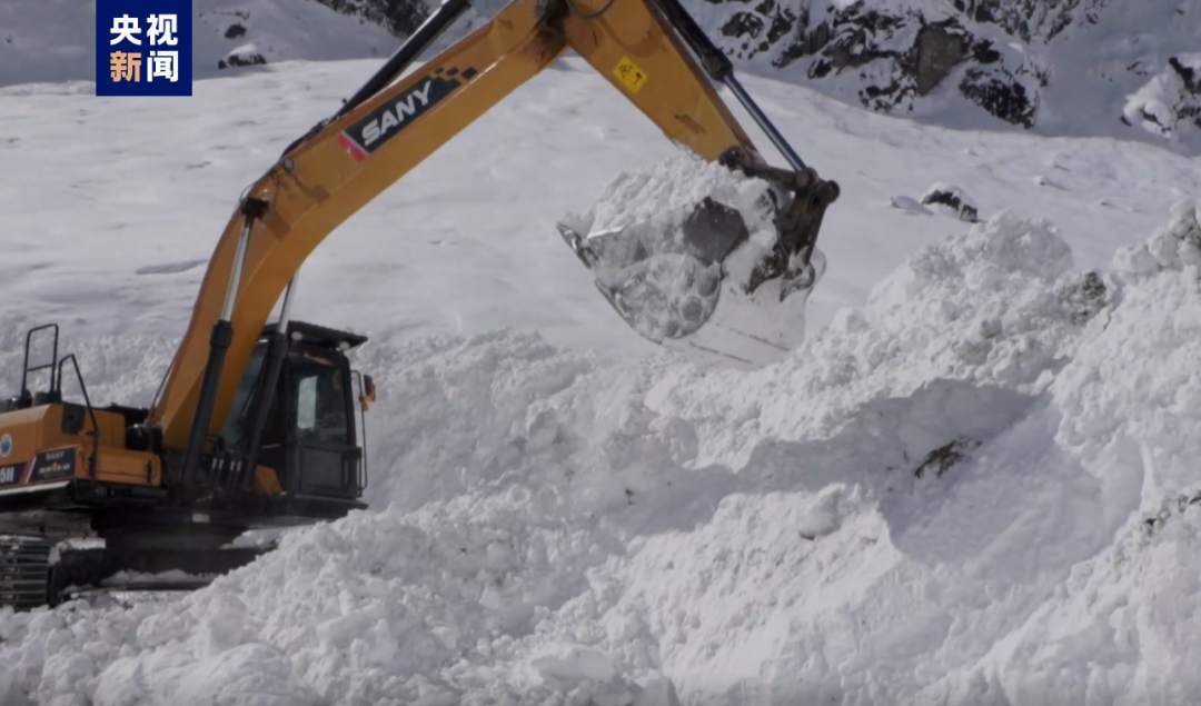西藏林芝市派墨公路雪崩已致9人遇难