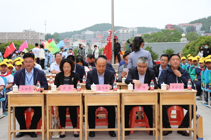 在“悦”读中遇见美好！南山实验小学举办读书文化嘉年华