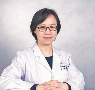 脱下住院服 再穿防护服——走近5位治愈重返岗位的医护人员