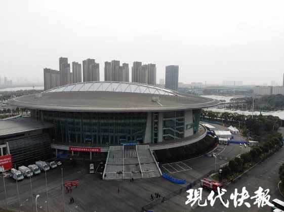 又一家方舱医院休舱！第一次看到护士脱下防护服，原来她们这么小