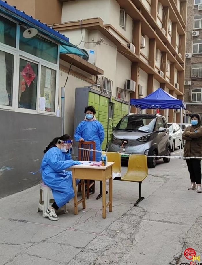 同心战“疫” 社保在行动（七） 李阳：像太阳温暖着大家的心