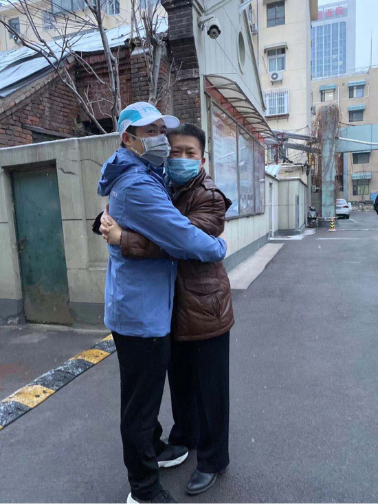下一站武汉！济南市第五人民医院派两名人员紧急出发