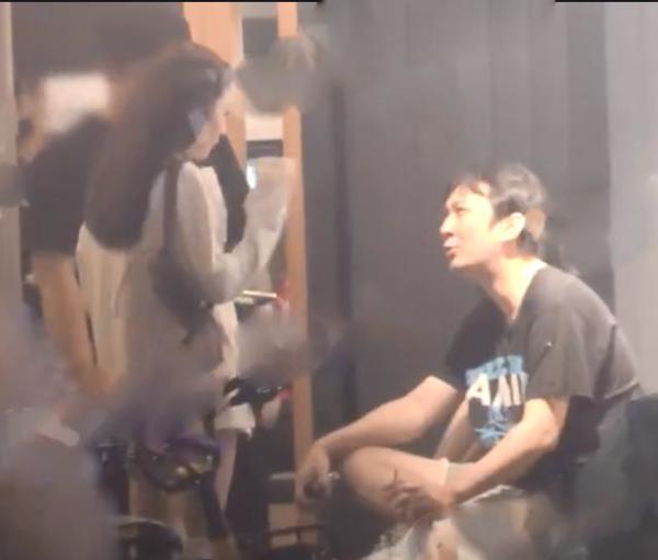 甜仇疑似发文官宣与王思聪分手|【最新】甜仇疑似发文官宣与王思聪分手,细节暴露两人恋爱一个月就玩完