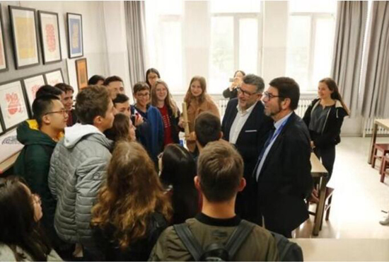 借友城大会东风，搭建交流合作广阔舞台