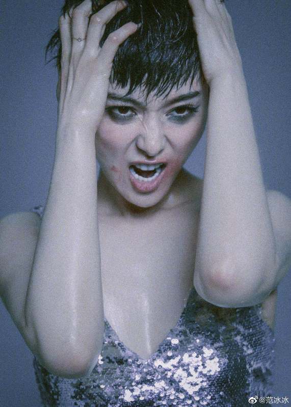 一颦一笑|范冰冰淡妆配白衬衫气质优雅 一颦一笑都很\"贵\"气质十足