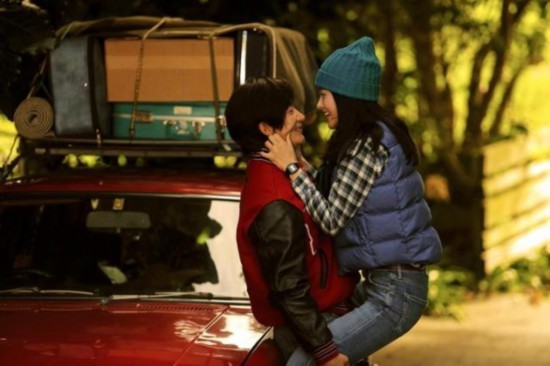 谭维维献唱《只有芸知道》 录音师保留一声叹息