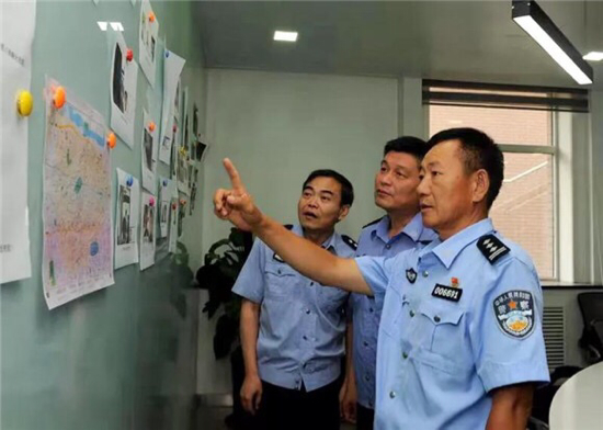 审讯王牌警察为何凭这段文字，就让嫌疑人大哭招供？