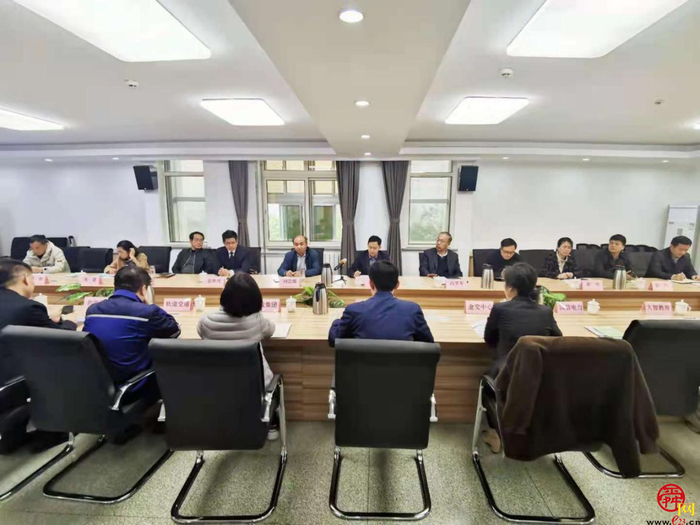 市民营企业高质量发展服务队举办“优化营商环境，保护知识产权”的专题讲座