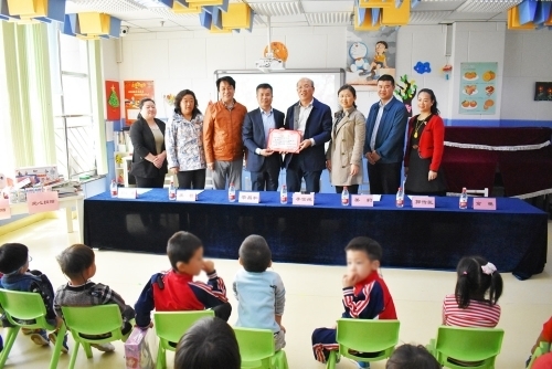 无声的世界需要关爱 济南爱心企业走近听障儿童