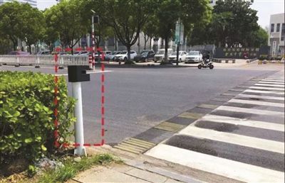 “会发光的斑马线” 亮相南京