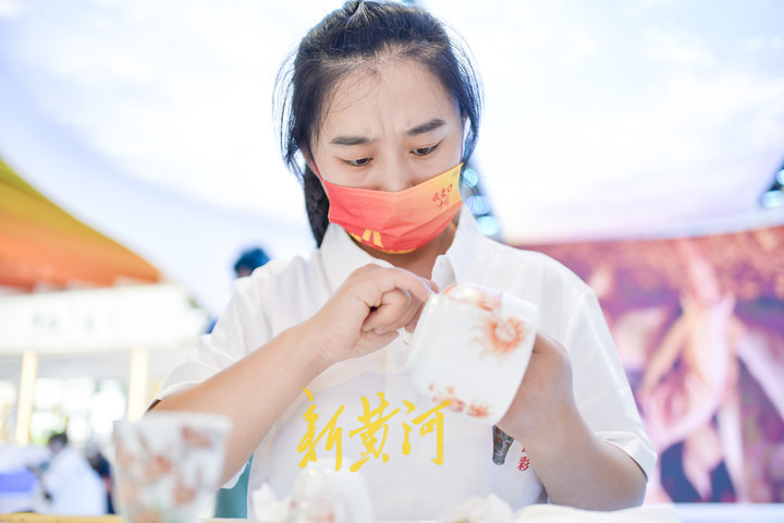 文旅博览会感受“手造”绝活