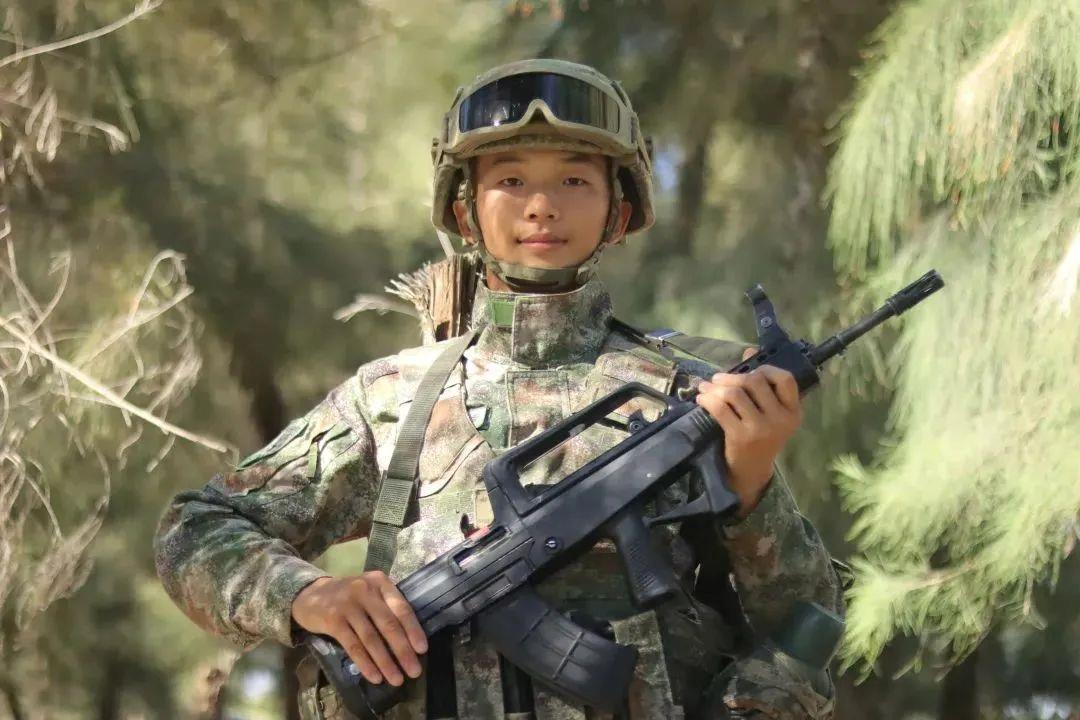 山东“95后”战士连救5人，荣立二等功！提拔为干部！