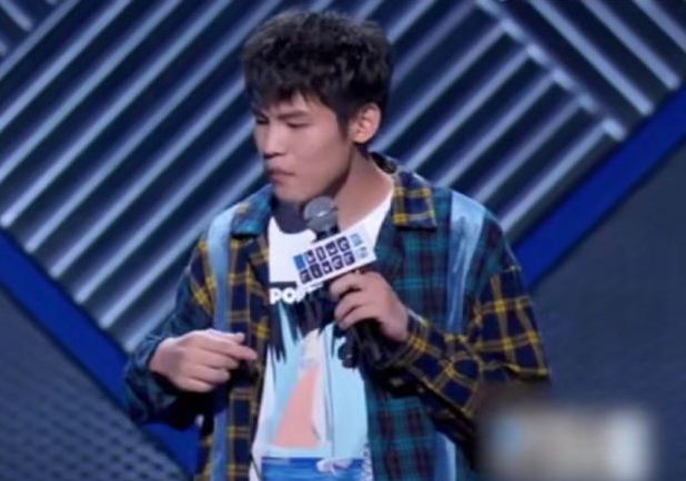 选手|张萌说脱口秀选手何广智像周杰伦 萌萌子求生欲爆棚喊“不喜勿喷”