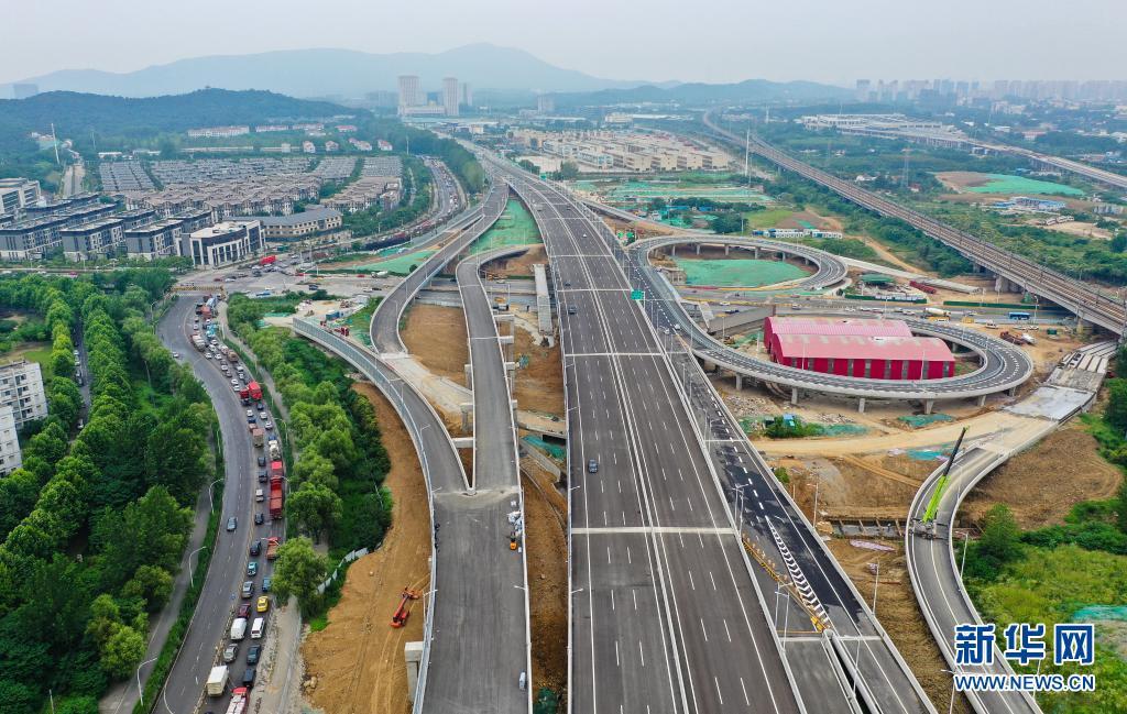 江苏首座装配式公路桥正式通车