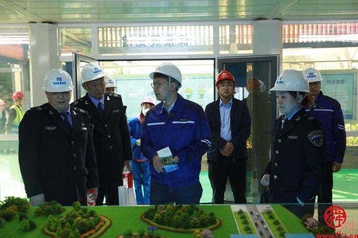 济南市水政监察支队走进轨道交通集团在建站点进行“世界水日”“中国水周”系列宣传