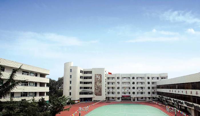 经五教育集团：11个校区各美其美