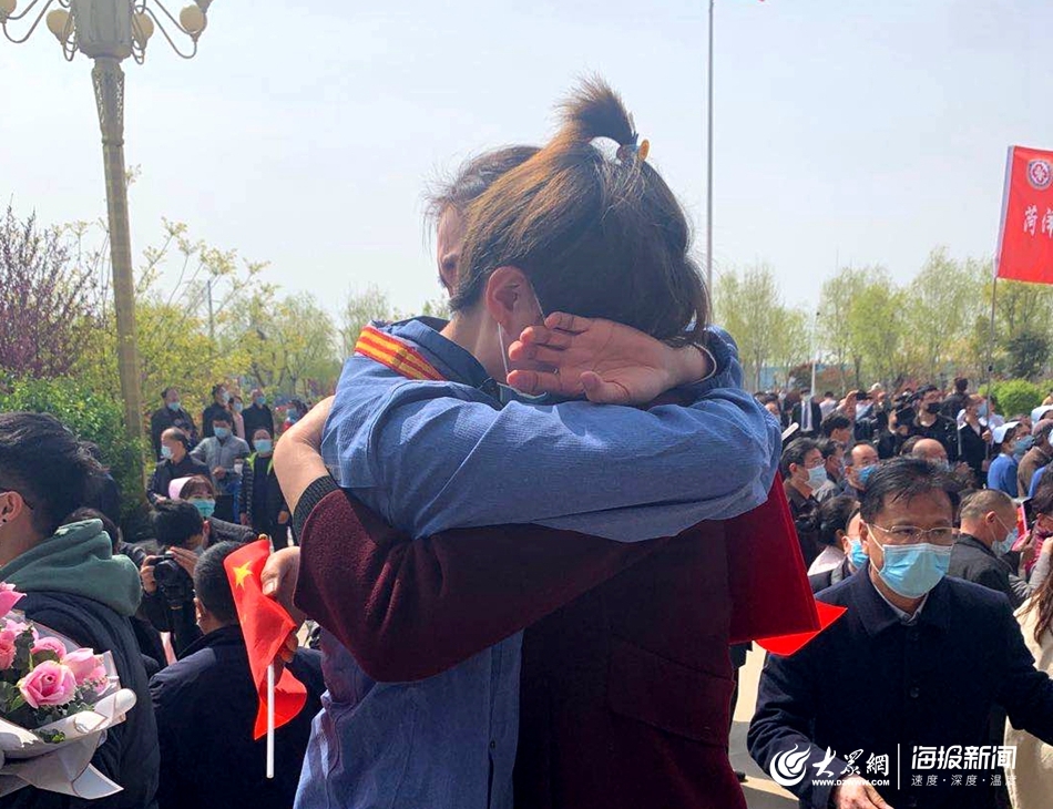 泪目！第二批返鲁医疗队结束休整回家，这些瞬间令人感动