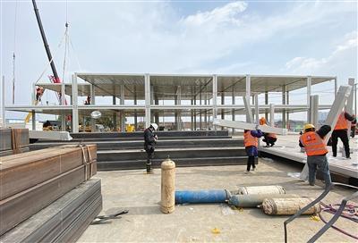 【抗疫一线报告】分离到三株新型冠状病毒毒株 专家回应还要多久能出疫苗