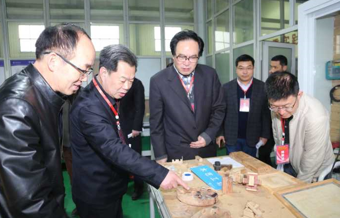 2019济南大型人才招聘暨高校毕业生就业双选会火爆